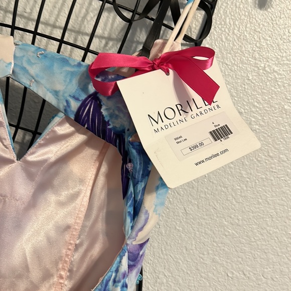 Gorgeous Madeline Gardner prom Dress Size 4 - Picture 7 of 16